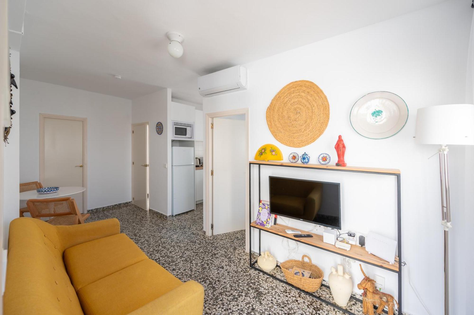 Tradicional Apartamento Central De 2 Camas Dobles Benalmádena Eksteriør billede